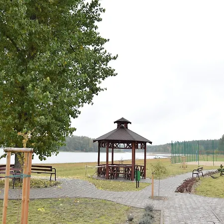 By Kiedrowickie With Boat Access Holiday home