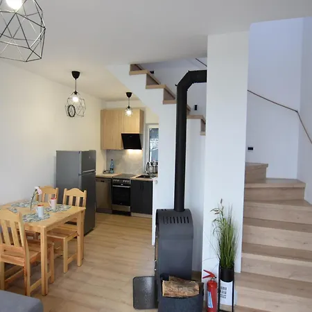 By Kiedrowickie With Boat Access * Kiedrowice