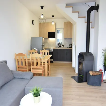 By Kiedrowickie With Boat Access Holiday home *