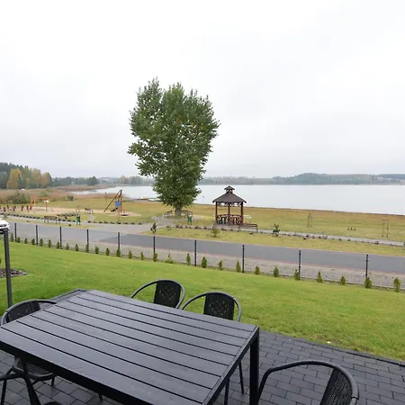 By Kiedrowickie With Boat Access * Kiedrowice